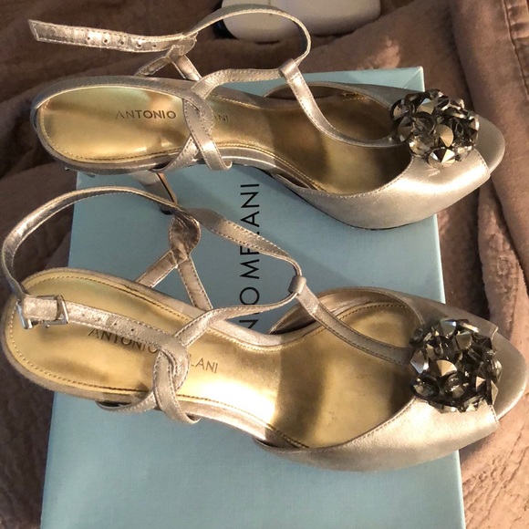 Antonio Melani silver Heals - Picture 2 of 3